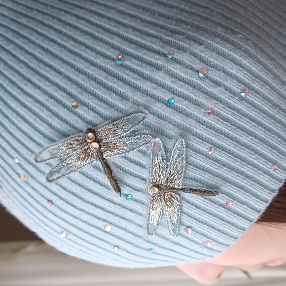 NWOT Light Blue hat for girls size 7-13 years old. - Picture 2 of 4